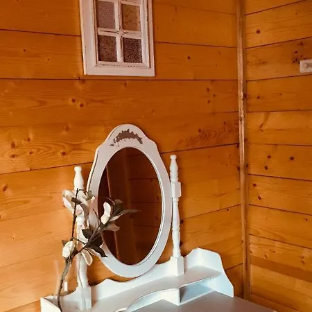 Behappy Woodhouse Jastrzębia Góra